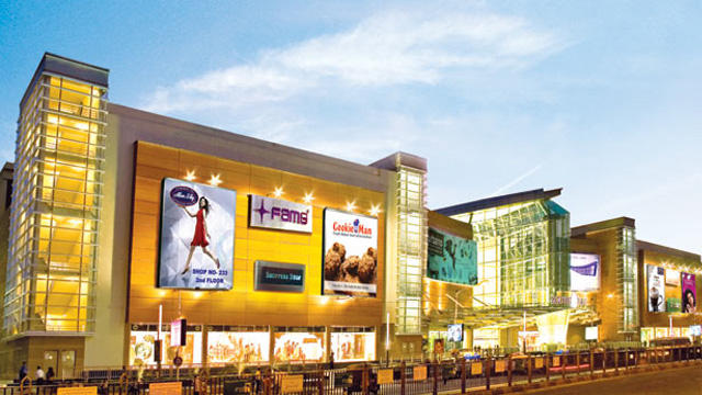 puma store in south city mall kolkata